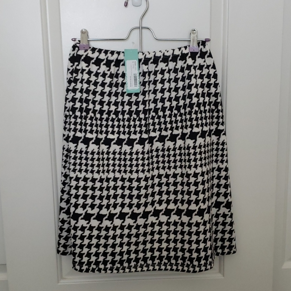 Spruce & Sprouse Houndstooth A-Line Skirt - S
